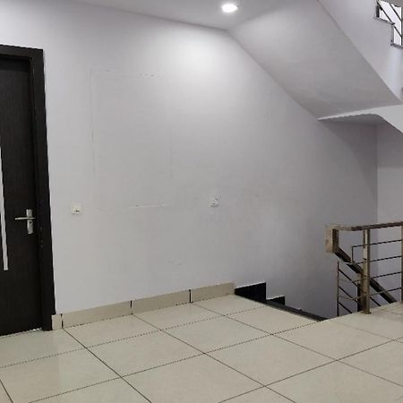 Oyo Hotel Laksh Kurukshetra Exteriér fotografie